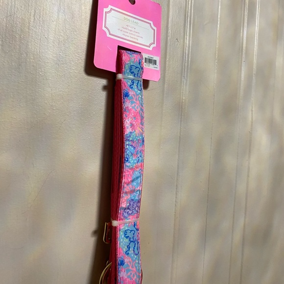 NEW Lilly Pulitzer M/L Leash/Lead Pink NWT Good Logo Charm Full Color Canvas - Picture 3 of 7